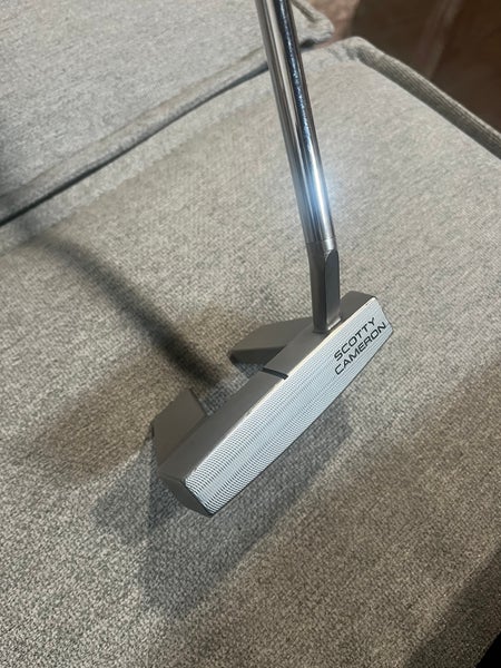 Unisex 2023 Scotty Cameron Phantom X 5.5 Mallet Right Handed Putter 33" (Used)