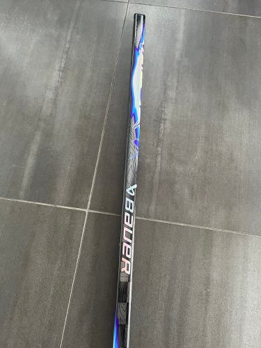 Senior Bauer Vapor Flylite Left Hand Hockey Stick P28 70 Flex (New)