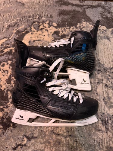 Washington Capitals Brandon Duhaime Used Pro Stock True custom SVH BFIO Skates - size 8.75L 8.5R