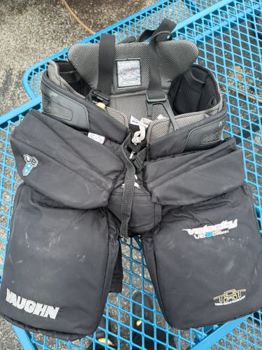 Senior Small Vaughn Velocity VE8 Pro Carbon Hockey Goalie Pants (Used)