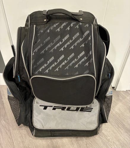 True Backpack Hockey Bag- Excellent condition