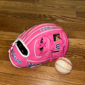 Wilson A2000 1786 11.5” Infield Baseball Glove Pink/Blue/White