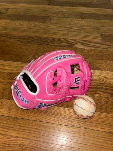 Wilson A2000 1786 11.5” Infield Baseball Glove Pink/Blue/White