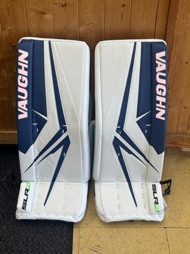24"+2 Vaughn SLR4 Goalie Leg Pads-Brand new with tags on