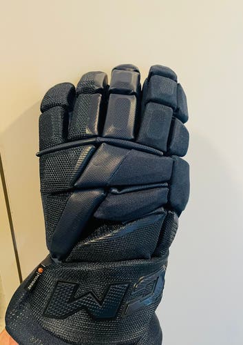 CCM JetSpeed FT8 Pro Gloves 14" (Used)