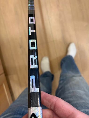 Junior Bauer Proto-R Left Hand Hockey Stick P28 50 Flex (New)