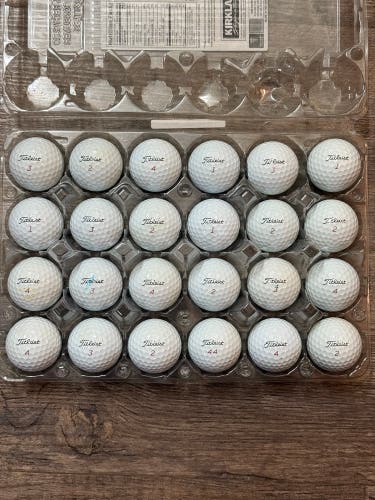 24 Titleist Pro V1x Golf Balls - 4A Near-Mint Condition