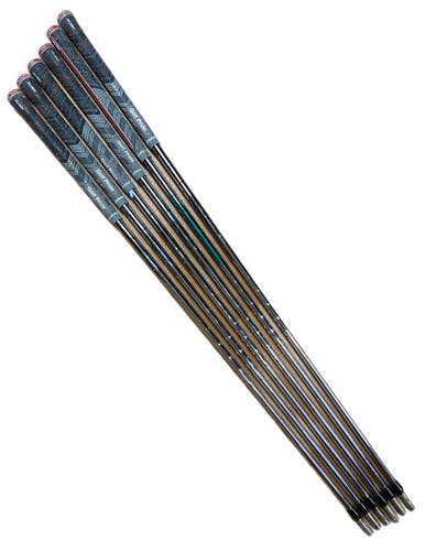 Nippon N.S. Pro 950GH Neo Shafts Qty 6 ,New Golf Pride Align MCC +4 Std  33”-36”