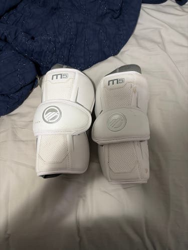 Large Adult Maverik M5 Arm Pads (New)