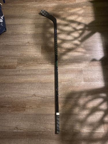 Senior Warrior Covert QR6 Pro Left Hand Hockey Stick W28 85 Flex (Used)