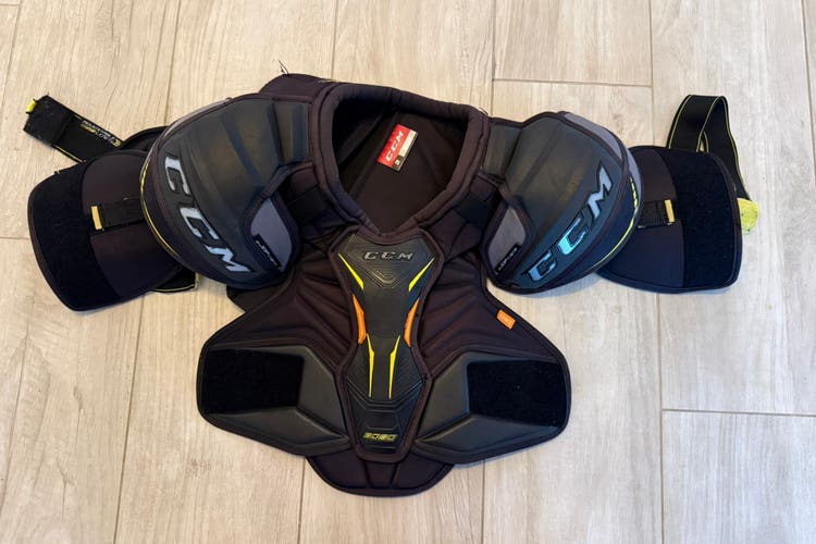 CCM Hockey Player Shoulder Pads