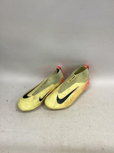 Used Nike Soccer Cleats Yellow Junior 05 11851-S000044277