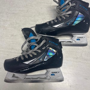 True TF7 Hockey Goalie Skates Regular Width 6.5R (Used)