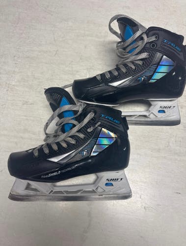 True TF7 Hockey Goalie Skates Regular Width 6.5R (Used)