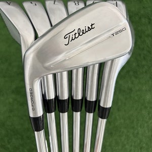 LH Titleist T250 25 Forged Iron Set 4-P / True Temper AMT Black Stiff