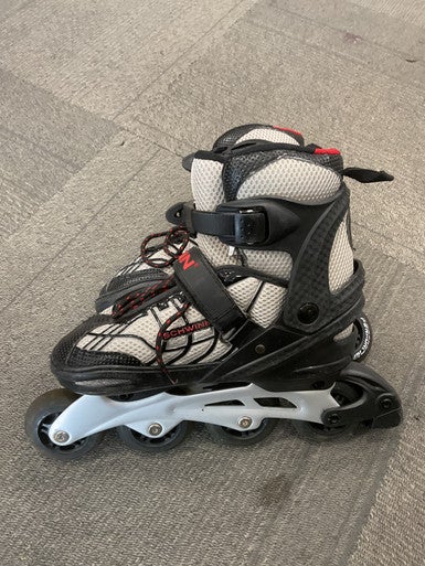 Used Schwinn ABEC 7 ADJUSTABLE Junior Rec Fitness Skates Black Adjustable 11614-S000232754