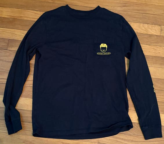 Vineyard Vines Spittin’ Chiclets Long Sleeve Small Men's Shirt (Used)