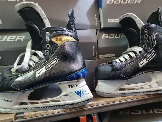Nike Bauer One95 Pro Stock Custom skates. Size 8.5 C/AA