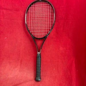 Tennis Racquet: Head Graphite Edge tennis racquet, Grip: 43/8, head: 108”