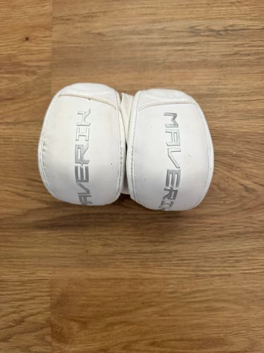 Large Adult Maverik Max Arm Caps