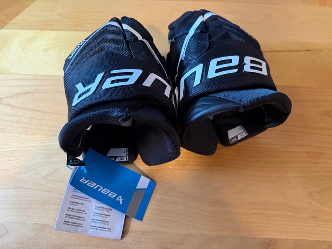 Bauer Vapor Flylite Gloves 13" (New)