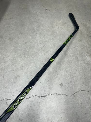 90 Flex P29 Senior CCM Ribcore Reckoner Left Hand Hockey Stick Pro Stock NHL (New)