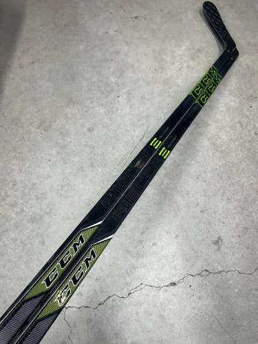 2 Pack 90 Flex P29 Senior CCM Ribcore Reckoner Left Hand Hockey Stick Pro Stock NHL (New)