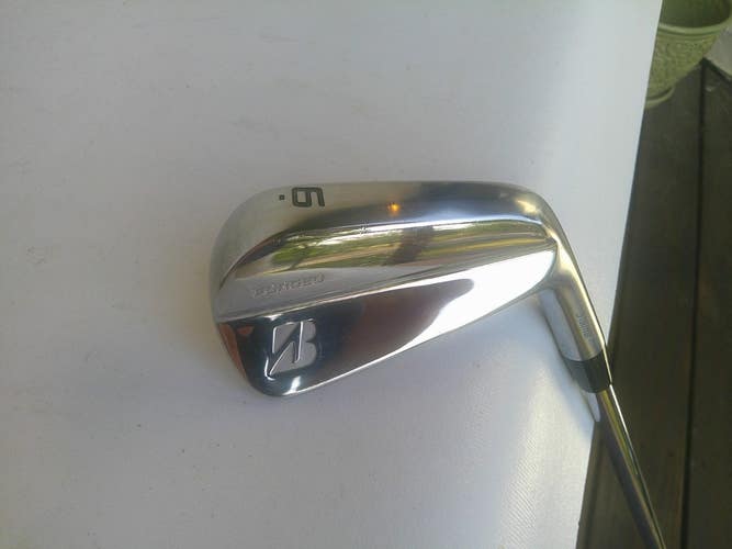 Bridgestone J15MB Forged 6-Iron w/ True Temper DG PRO S300 Stiff Flex Shaft