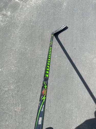 Senior Warrior Alpha Deluxe Right Handed Hockey Stick W88 85 Flex (Used)
