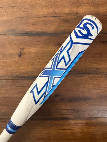 Louisville LXT 28/17 (-11) Fastpitch Softball Bat