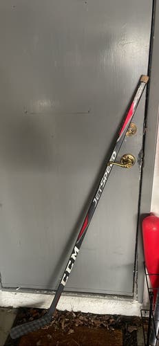 Intermediate CCM JetSpeed FT5 Pro Right Handed Hockey Stick 86 Flex (Used)