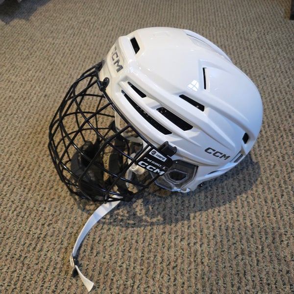 CCM Tacks 920 Helmet Combo White Small