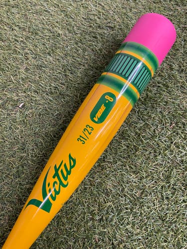 Victus Pencil (2 3/4") USSSA Bat 2024 (-8)