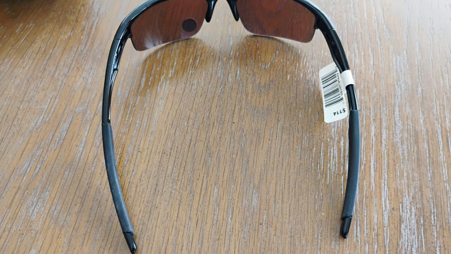 Black Unisex Adult Adult Unisex Oakley Sunglasses (New)