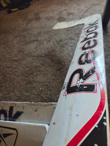 Senior Reebok Premier Pro Regular Goalie Stick 27" Paddle (Used)