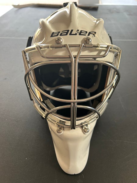 Senior Small Bauer 960 Goalie Mask (Used)