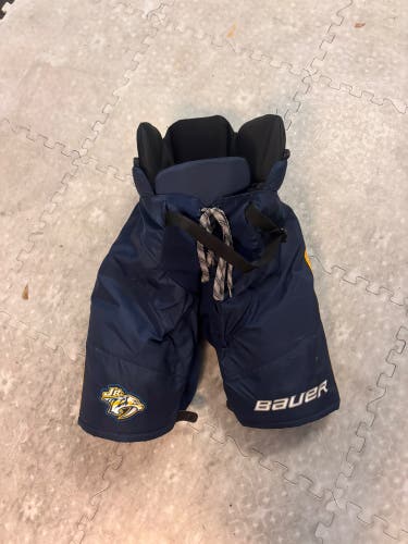 Senior Medium Bauer Pro Hockey Pants Pro Stock (Used)