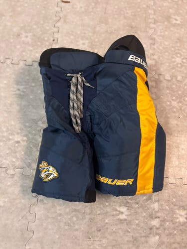 Junior XL Bauer Hockey Pants Pro Stock (Used)