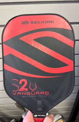 Used Selkirk S2 Vanguard midweight  (Used) Red Pickleball Paddle pickle ball