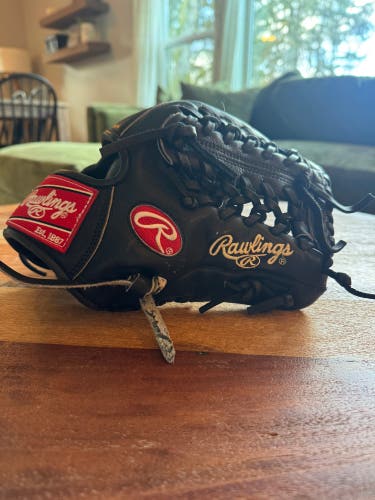 Rawlings Heart of the Hide RH Baseball Glove 11.5" (Used)
