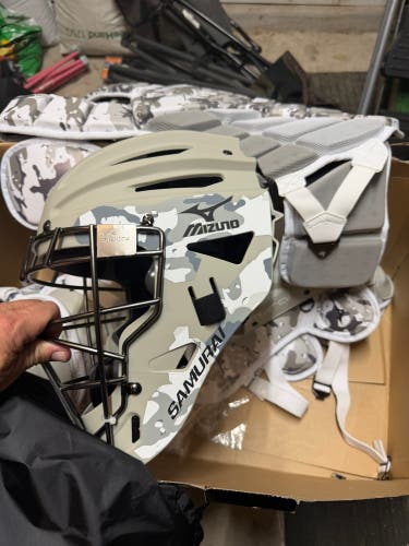 Mizuno Samurai Catcher's Set (New)