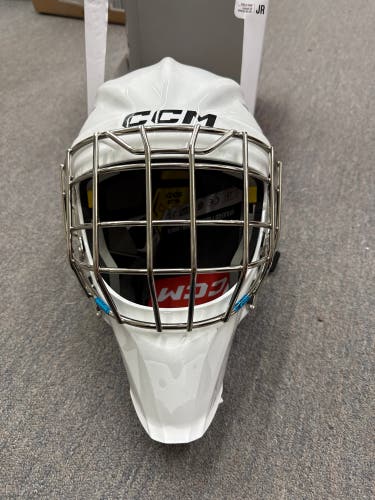 Junior CCM Axis F5 Goalie Mask (New)
