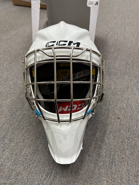 Junior CCM Axis F5 Goalie Mask (New)