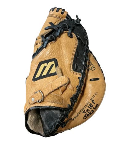 Mizuno RH Catcher's Franchise Baseball Glove 33.5" (Used)
