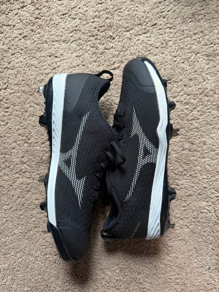 Black Men's Size M 12.0 (W 13.0) Mizuno Heist IQ Metal (New)