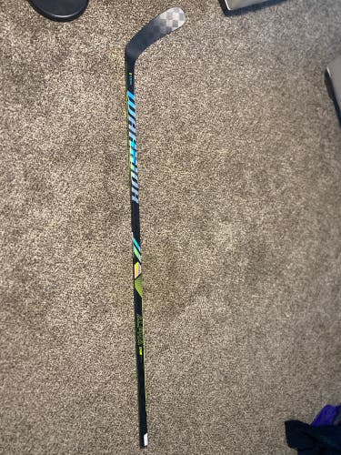 Senior Warrior Alpha LX2 Pro Right Handed Hockey Stick P92 85 Flex