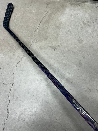 95 Flex P90TM CCM RibCor Trigger 7 Pro Right Hand Hockey Stick Pro Stock (New)