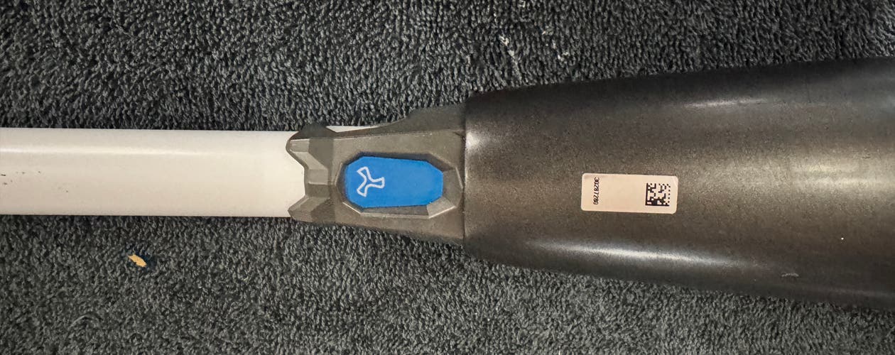 Used 2022 Demarini CF UFX-22 BB/SB USA 2 5/8 Bat 29" -10