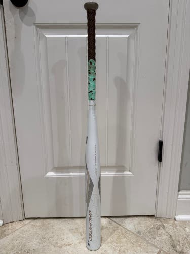 2023 Easton Ghost Unlimited Composite Bat (-9) 24 oz 33" (Used)