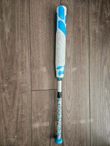 2023 DeMarini CF Composite Bat (-11) 19 oz 30" (Used)
